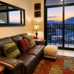 Parkfront Luxury Apt w/ Terrace BBQ & Gym