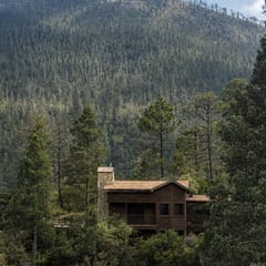 Mountain Cabin: Ski, Golf & Nature Activities