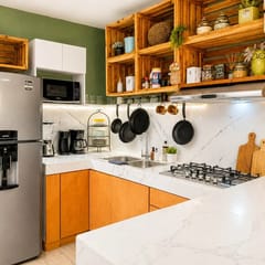 Monterrey Gem: Garden, Modern Comforts, Fast WiFi
