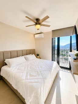 Parkfront Apartment w/Gym & BBQ Near Fundidora - Image 4