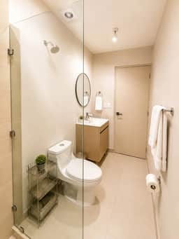 Parque Fundidora Apt: Terrace, BBQ, Gym & Wi-Fi - Image 2