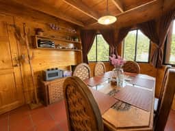 Mountain Cabin: Ski, Golf & Nature Activities - Image 5