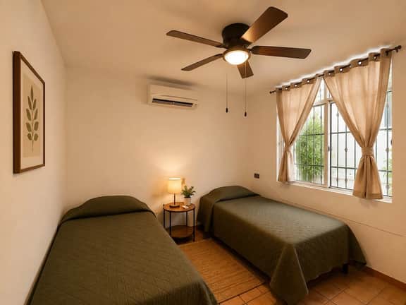 Spacious House near Tec Mty with Fast WiFi - Image 4