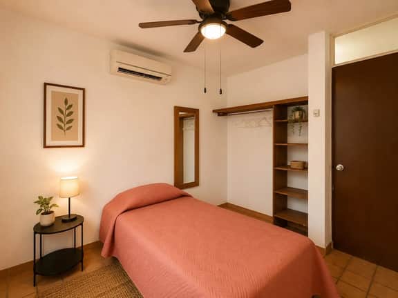 Spacious House near Tec Mty with Fast WiFi - Image 5