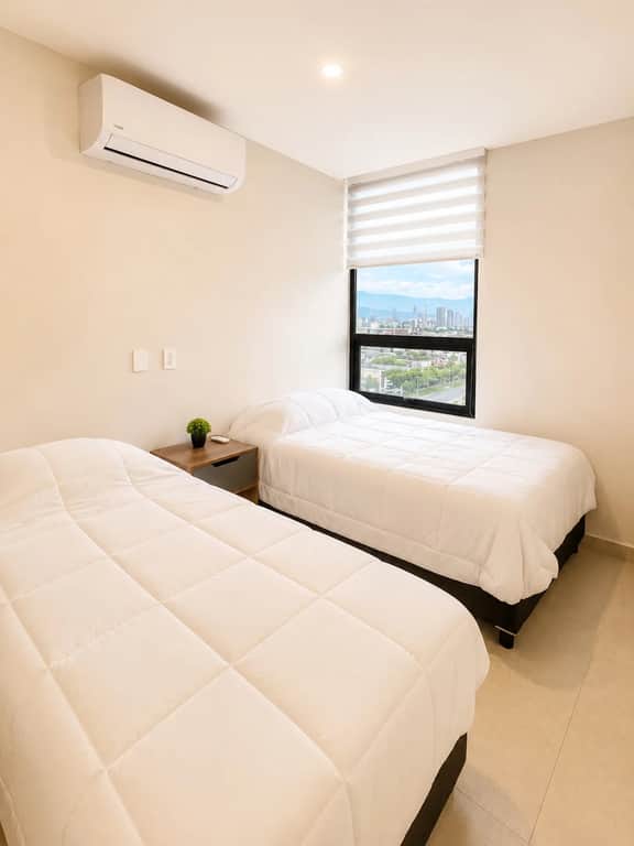 Parque Fundidora Apt: Terrace, BBQ, Gym & Wi-Fi - Image 4