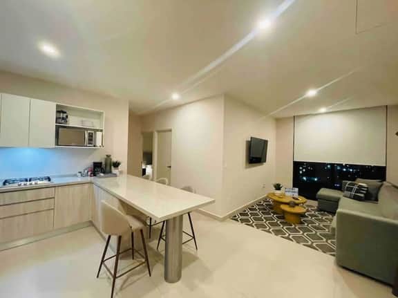 Central Apt: A/C, BBQ, 5min to Arena & Gym - Image 4