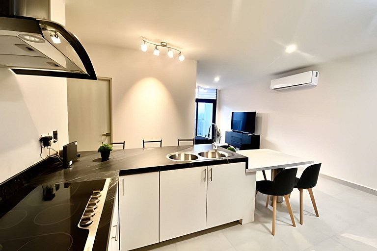 Majestuoso Apt/BBQ/Gym/Arena Mty/Wi-fi/Parking