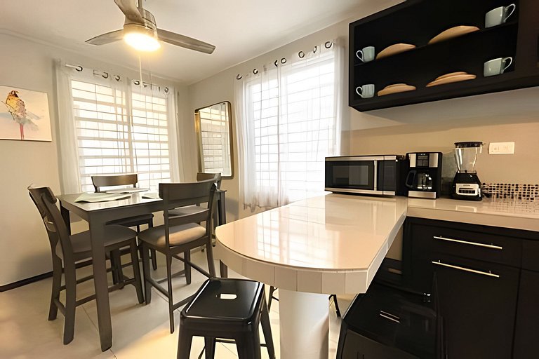 Casa Exclusiva / 10PAX / 8 camas/ Wi-Fi  / Parking