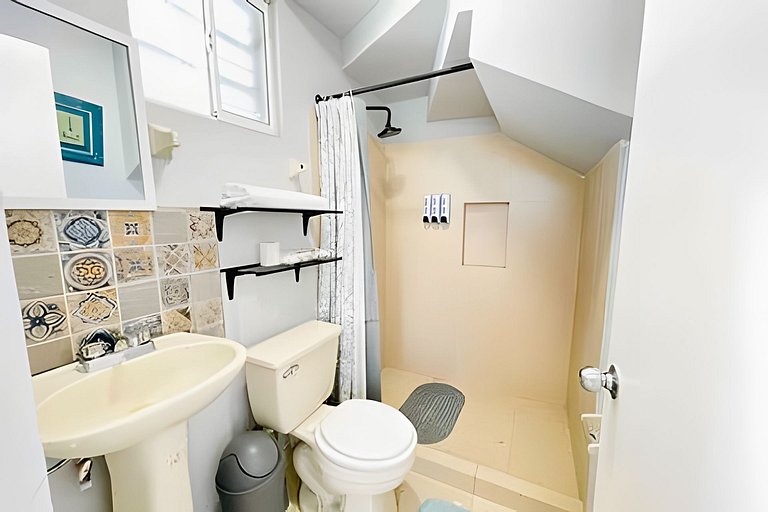 Casa Exclusiva / 10PAX / 8 camas/ Wi-Fi  / Parking