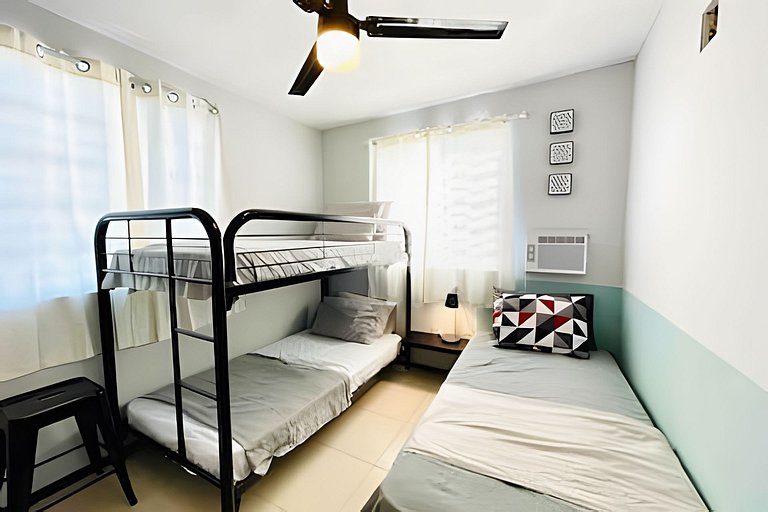 Casa Exclusiva / 10PAX / 8 camas/ Wi-Fi  / Parking