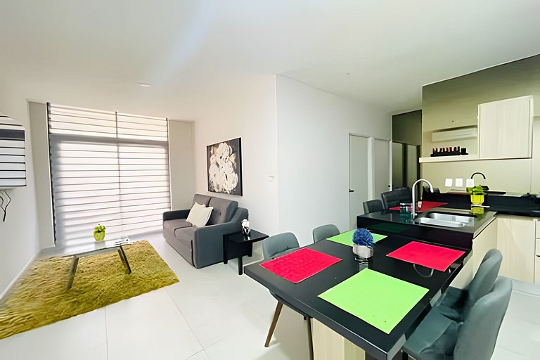 Hermoso Apto nuevo, BBQ, AC, Arena Mty, 2BR