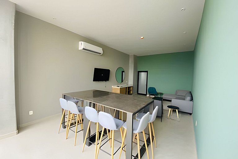 Hermoso Apto nuevo, BBQ, AC, Arena Mty, 2BR