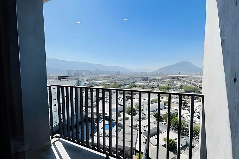 Bonito Depto. Frente Arena Mty