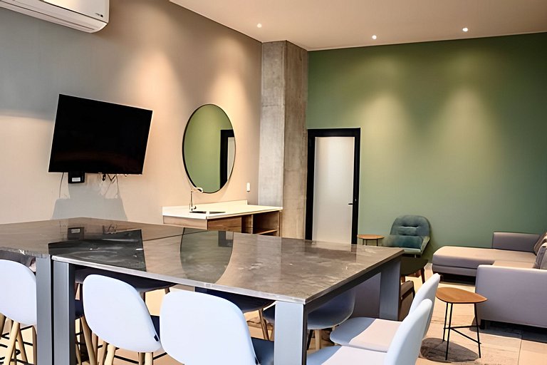 Lujoso Apt/Frente Arena Mty/Terraza/Parking/6Pax
