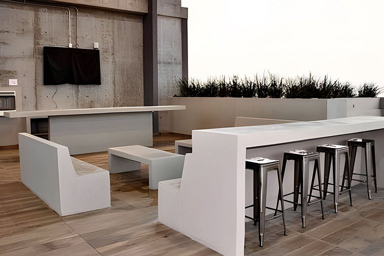 Lujoso Apt/Frente Arena Mty/Terraza/Parking/6Pax