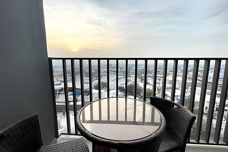 Majestuoso APT/Terraza/Gym/Parking/6PX/MTY