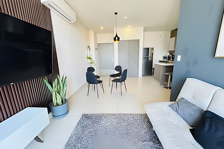 1414- Departamento a un paso de fundidora/6 px