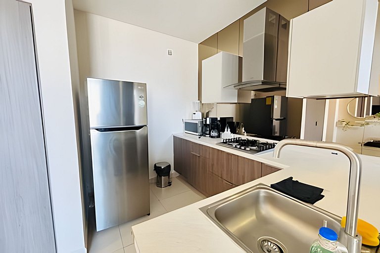 1414- Departamento a un paso de fundidora/6 px