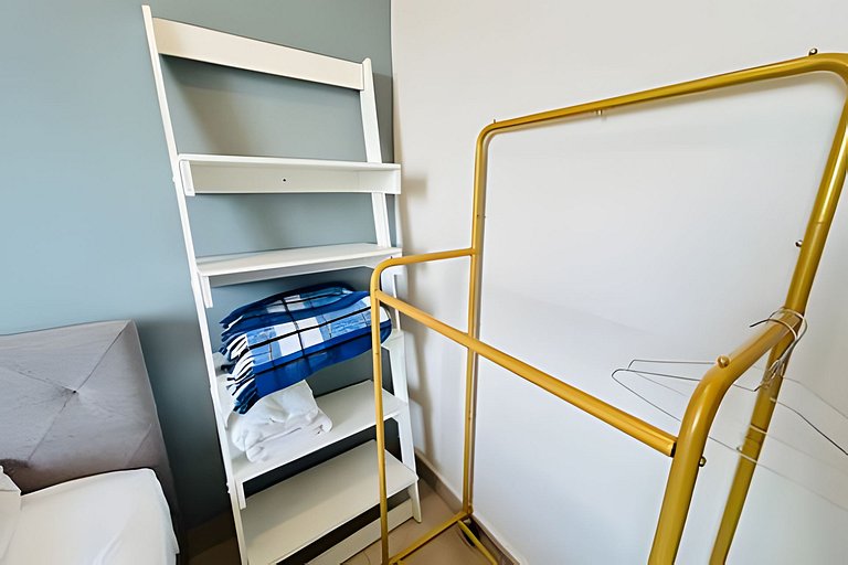 1414- Departamento a un paso de fundidora/6 px