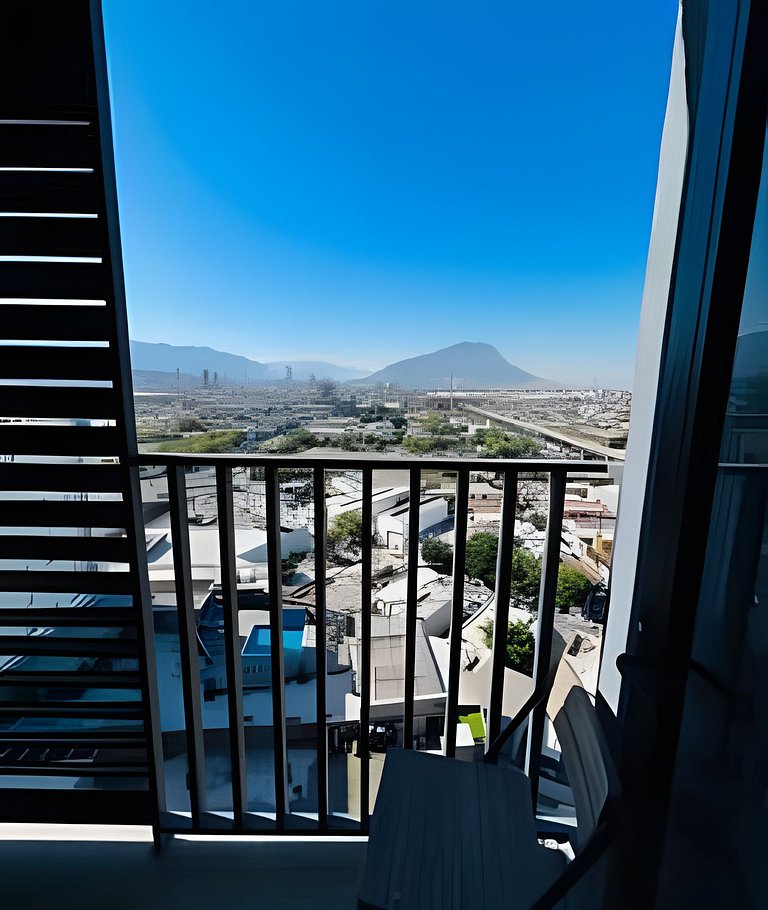 1414- Departamento a un paso de fundidora/6 px