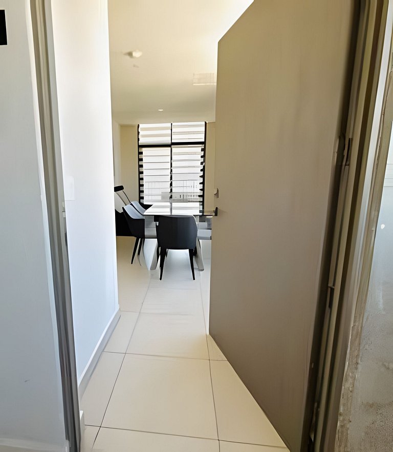 1414- Departamento a un paso de fundidora/6 px