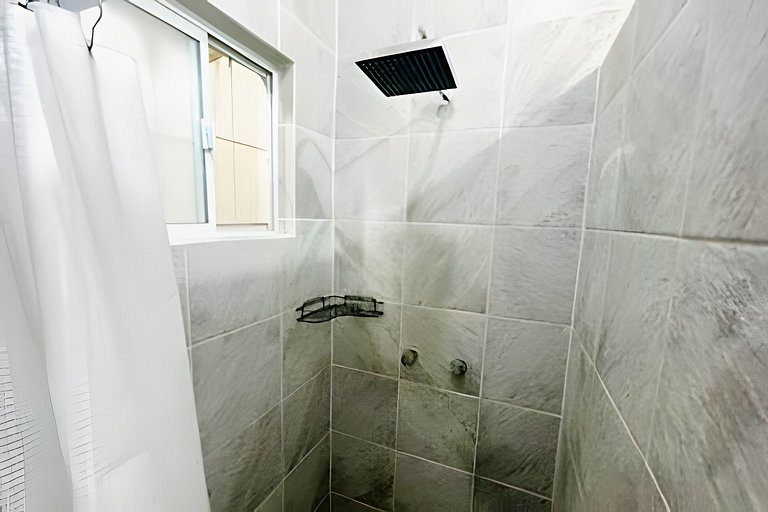 Depa en el cora de Mty a pasos de fundidora/8px/Ac