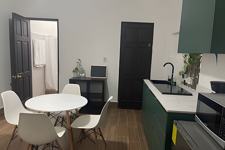 Depa en el cora de Mty a pasos de fundidora/8px/Ac