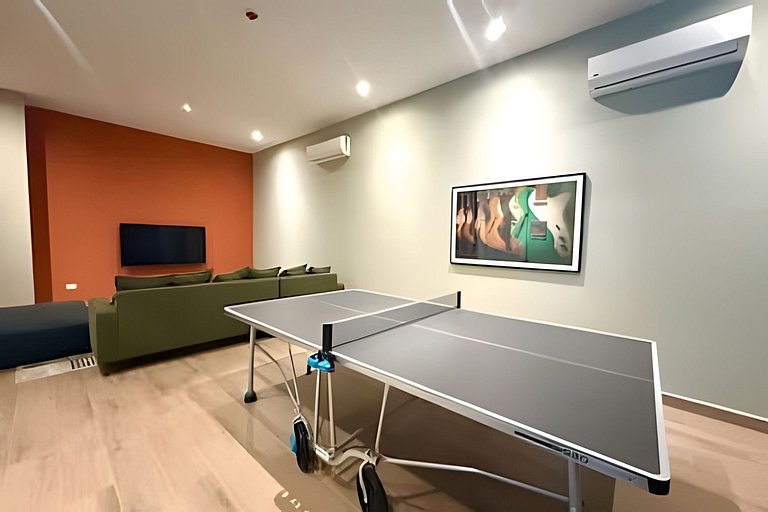 Lujo, vista y ubicación perfecta 2BR/5Px