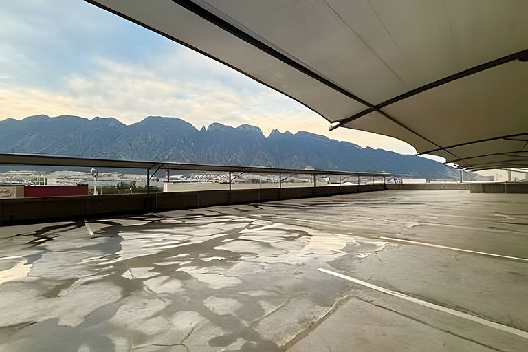 Lujo, vista y ubicación perfecta 2BR/5Px