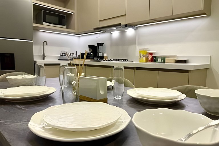 Lujo, vista y ubicación perfecta 2BR/5Px