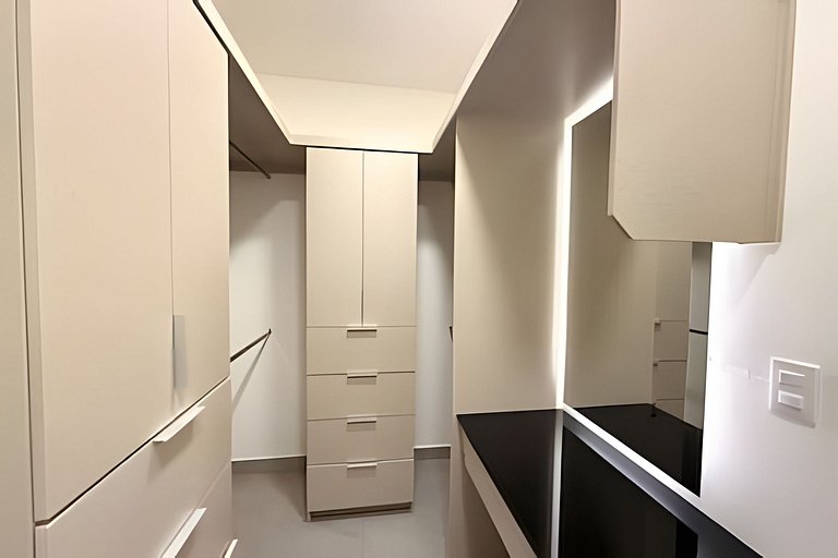 Lujo, vista y ubicación perfecta 2BR/5Px