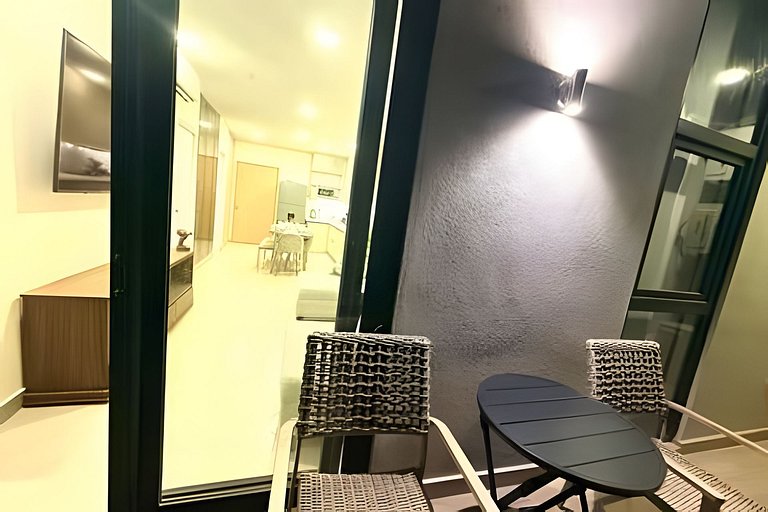 Lujo, vista y ubicación perfecta 2BR/5Px