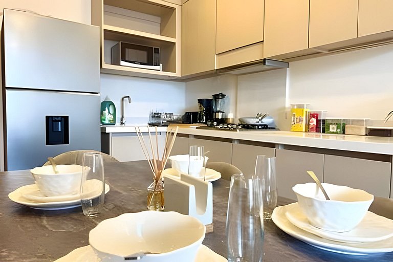 Lujo, vista y ubicación perfecta 2BR/5Px